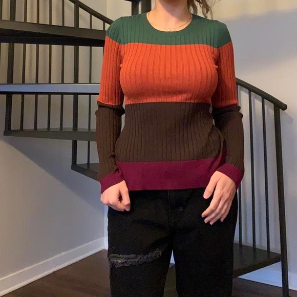 Striped sweater - Picture 3 of 3